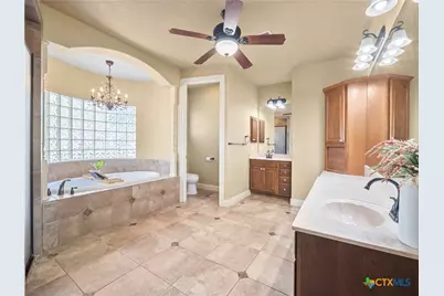 957 Phantom Rider Trail, Spring Branch, TX 78070 - Photo 17