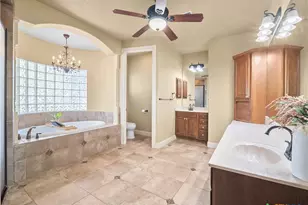 957 Phantom Rider Trail, Spring Branch, TX 78070 - Photo 17