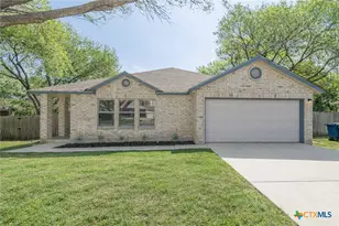 1947 Queen Victoria Dr, New Braunfels, TX 78130 - Photo 1