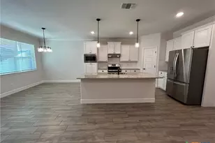 2635 Belle Hubbard Trl, Belton, TX 76513 - Photo 5