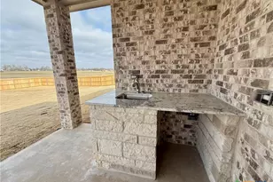 302 Lee Mays Blvd, Troy, TX 76579 - Photo 35