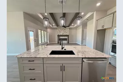 302 Lee Mays Boulevard, Troy, TX 76579 - Photo 11