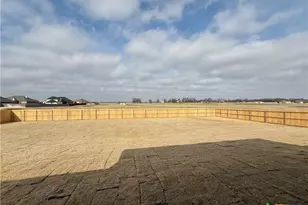 302 Lee Mays Blvd, Troy, TX 76579 - Photo 33