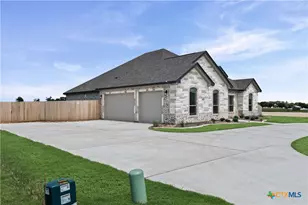 302 Lee Mays Blvd, Troy, TX 76579 - Photo 3