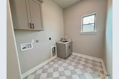 302 Lee Mays Boulevard, Troy, TX 76579 - Photo 31