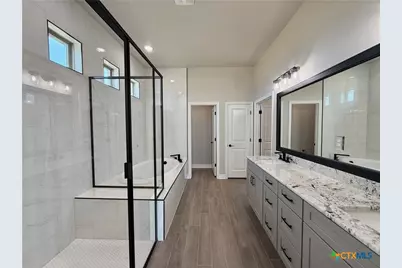 302 Lee Mays Boulevard, Troy, TX 76579 - Photo 17