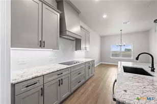 302 Lee Mays Blvd, Troy, TX 76579 - Photo 15