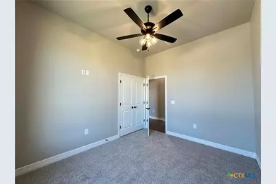 302 Lee Mays Boulevard, Troy, TX 76579 - Photo 31