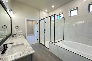 302 Lee Mays Blvd, Troy, TX 76579 - Photo 19