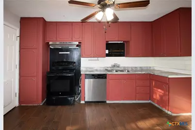 2503 E Mistletoe Avenue, Victoria, TX 77901 - Photo 3