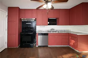 2503 E Mistletoe Ave, Victoria, TX 77901 - Photo 3