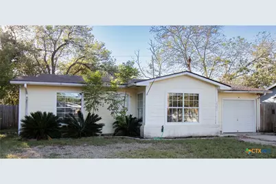 2503 E Mistletoe Avenue, Victoria, TX 77901 - Photo 1