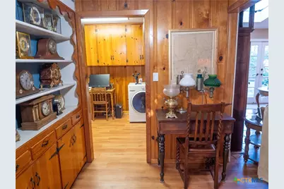 2101 E Mistletoe Avenue, Victoria, TX 77901 - Photo 13