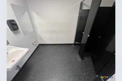 2301 E Central Texas Expressway #105, Killeen, TX 76543 - Photo 5