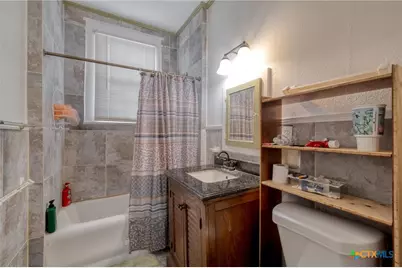 809 S Pecan Avenue, Luling, TX 78648 - Photo 15