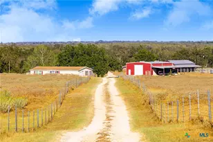 1155 Fm 2438, Seguin, TX 78155 - Photo 35
