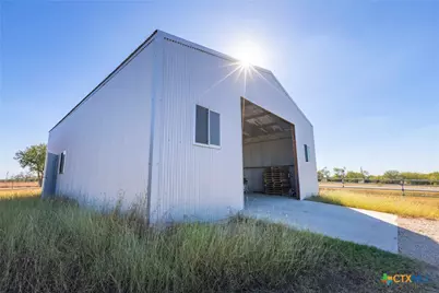 1155 Fm 2438, Seguin, TX 78155 - Photo 25