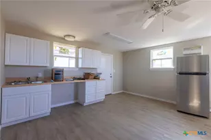 1155 Fm 2438, Seguin, TX 78155 - Photo 31