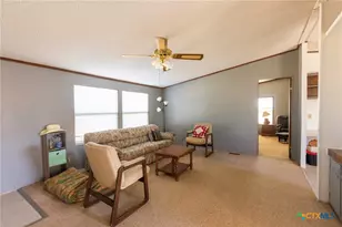 1155 Fm 2438, Seguin, TX 78155 - Photo 37