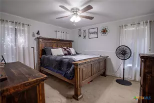 25195 US Hwy 77, Yoakum, TX 77995 - Photo 19