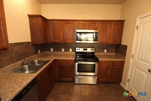 911 Brookview Dr, Copperas Cove, TX 76522 - Photo 5