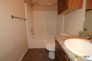 911 Brookview Dr, Copperas Cove, TX 76522 - Photo 17