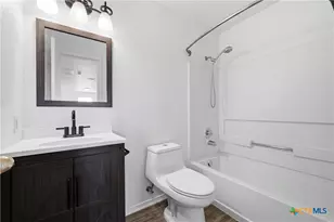 8515 Shaenfield Pl, San Antonio, TX 78254 - Photo 23