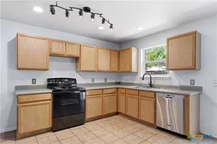 8515 Shaenfield Pl, San Antonio, TX 78254 - Photo 11