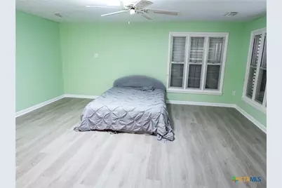 312 W Jefferson Avenue, Port O'Connor, TX 77982 - Photo 11