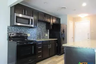 802 S 15th St, Copperas Cove, TX 76522 - Photo 5