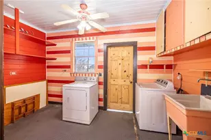 1724 Hickston St, Gonzales, TX 78629 - Photo 27