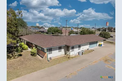 1724 Hickston Street, Gonzales, TX 78629 - Photo 29