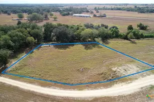 511 Co Rd 362, Shiner, TX 77984 - Photo 1