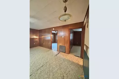 509 N 9th Street, Port O'Connor, TX 77982 - Photo 11