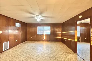 509 N 9th St, Port O'Connor, TX 77982 - Photo 15