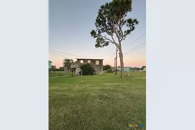 509 N 9th Street, Port O'Connor, TX 77982 - Photo 35