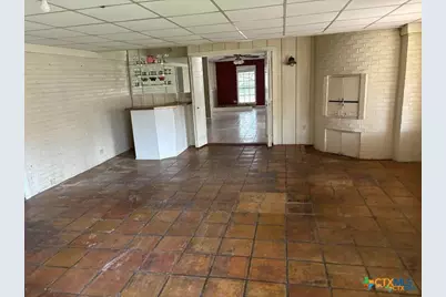 2406 Bon Aire Avenue, Victoria, TX 77901 - Photo 11