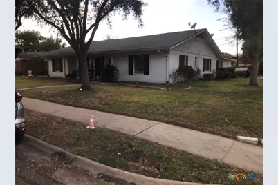 2406 Bon Aire Avenue, Victoria, TX 77901 - Photo 1