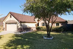 2528 Mugho Dr, Harker Heights, TX 76548 - Photo 1