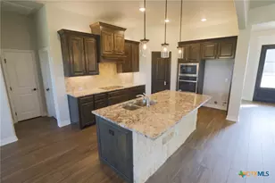 406 Oak Dr, Troy, TX 76579 - Photo 9