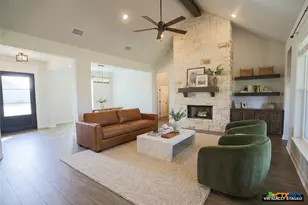 406 Oak Dr, Troy, TX 76579 - Photo 3