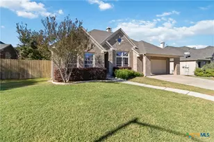 1716 Oak Wind, New Braunfels, TX 78132 - Photo 3