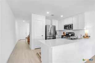 3230 Mound Rdg, New Braunfels, TX 78130 - Photo 9