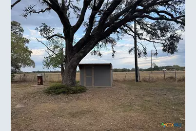 254 County Road 444, Hallettsville, TX 77964 - Photo 5