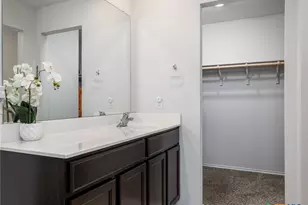 146 Hammond Ct, Jarrell, TX 76537 - Photo 11