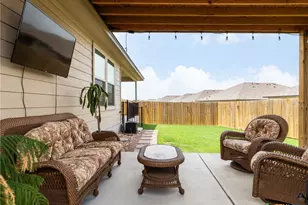 146 Hammond Ct, Jarrell, TX 76537 - Photo 21