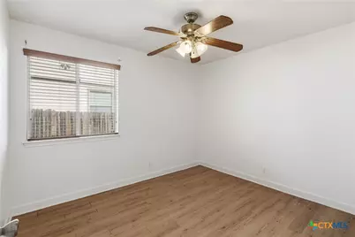 2464 Medina Drive, New Braunfels, TX 78130 - Photo 11