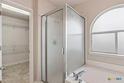 2464 Medina Drive, New Braunfels, TX 78130 - Photo 15