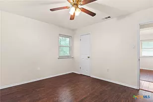 2004 Veterans Ave, Copperas Cove, TX 76522 - Photo 9