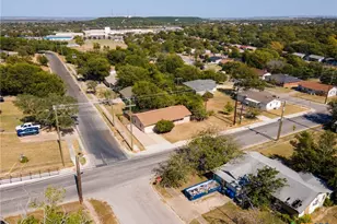 2004 Veterans Ave, Copperas Cove, TX 76522 - Photo 23